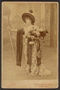 Sarah Bernhardtová jako Floria v La Tosca od Paul Nadar