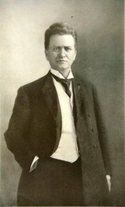 Robert M. La Follette (1855-1925) (černobílá fotografie) od Photographer American