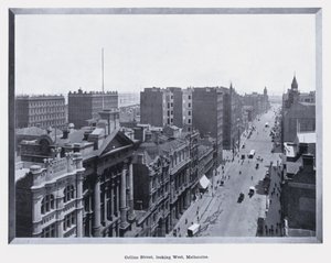 Collins Street, při pohledu na západ, Melbourne (černobílá fotografie) od Photographer Australian