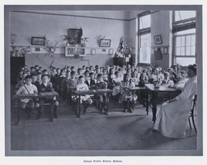 Infant Public School, Sydney (černobílá fotografie) od Photographer Australian