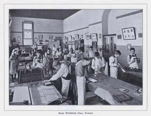 Sloyd Woodwork Class, Victoria (černobílá fotografie)