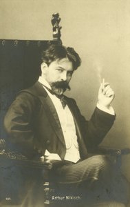 Arthur Nikisch, maďarský dirigent (čb fotografie) od Photographer Austrian