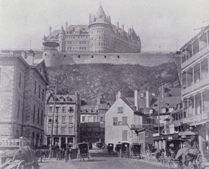 Kanada: The Chateau Frontenac, Quebec (černobílá fotografie)
