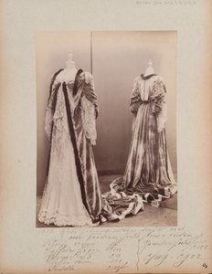 Stránka alba: House of Worth, Dress od Photographer French