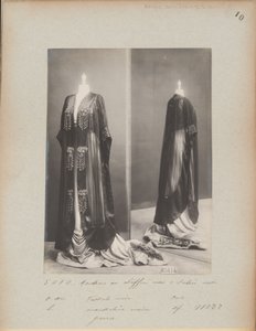 Stránka alba: House of Worth, Evening Mantle od Photographer French