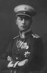 Korunní princ Wilhelm, nejstarší syn císaře Viléma II z Německa (černobílá fotografie)