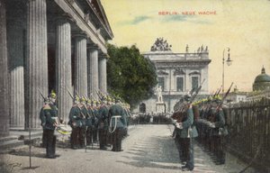 Němečtí vojáci na přehlídce před Neue Wache, Berlín (barevné foto) od Photographer German