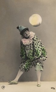 Dívka oblečená jako klaun (barevná fotografie) od Photographer German
