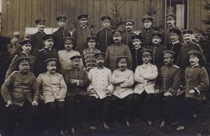 Skupina důstojníků německé armády (č/b foto) od Photographer German