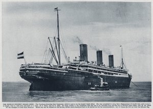 Imperator, zaoceánský parník postavený pro německou Hamburg America Line v roce 1913, používaný Spojenci k přepravě amerických vojáků zpět do Spojených států po skončení první světové války (č/b foto) od Photographer German