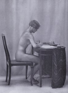 Krásné tělo, tělesná kultura pro ženy (černobílá fotografie) od Photographer German
