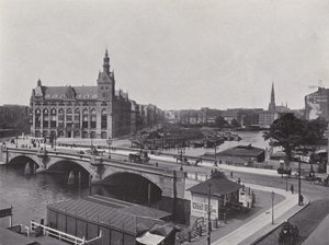 Waisenbrucke (černobílá fotografie) od Photographer German