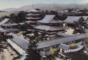 Japonsko, kolem roku 1912: Horyu-ji, nejstarší buddhistický chrám v Japonsku, postavený asi před 1300 lety, Yamato (foto)