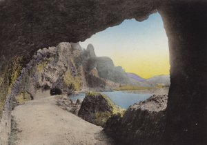 Japonsko, kolem roku 1912: Yabakei, provincie Ohita (foto) od Photographer Japanese