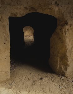 Porsennův labyrint, etruská síť podzemních chodeb, Chiusi, Toskánsko, Itálie od Blaise Nicolas Le Sueur