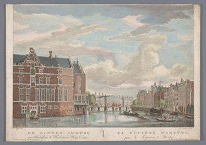 Pohled na Halvemaansbrug přes Amstel v Amsterdamu Binnen Amstel van 