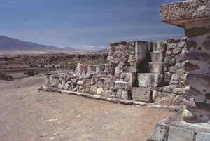 Schodiště zasazené do zdi, pozdní poklasické období od Pre Columbian