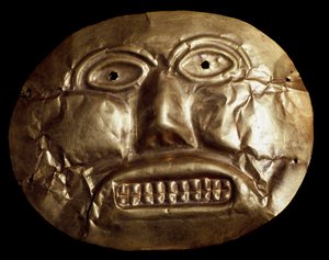 Předkolumbovská civilizace Calima: pohřební zlatá maska. 7.-15. století Bogota, Museo de Oro Colombia - Předkolumbovské umění, kultura Calima (7.-15. n. l.): pohřební zlatá maska - Bogota, Museo de Oro Colombia - předkolumbovské umění, kultura Calima (7.-1