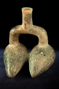Fytomorfní keramika s dvojitým tělem a třmenovou rukojetí / Art pr (terakota) od Precolombian Precolombian