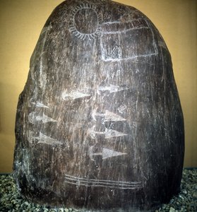 Civilizace Camunni. Bagnolo stéla typ 1a od Prehistoric Prehistoric