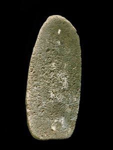 Prehistoire: kamenný nástroj používaný k mletí pšenice. Neolitický. Umbrie, Itálie. Perugia, Národní archeologické muzeum Umbrie od Prehistoric Prehistoric