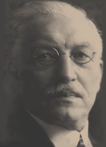 Pavel Milioukov - Pavel Nikolajevič Miljukov (1859-1943), Šumov, Petr Ivanovič (1872-1936). Fotograf od Pyotr Ivanovich Shumov