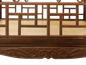 Detail postele s nebesy Huanghuali se šesti sloupky, dynastie Jiazichuang Qing (dřevo) (viz také 469034) od Qing Dynasty Chinese School
