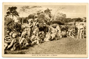 Sikhové indické armády ve Francii, 1914-15 (sépiová fotografie) od Raphael Tuck and Sons