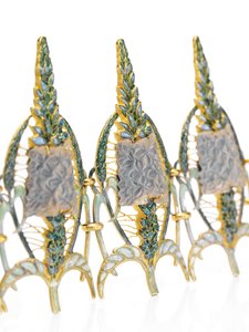 Secesní náramek „Speedwell“, cca 1900 (sklo, smalt a zlato) od Rene Jules Lalique