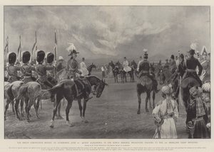 The Great Coronation Review na Aldershotu, 16. června, královna Alexandra, v králově nepřítomnosti, představující barvy pro 2. lehkou pěchotu Highland