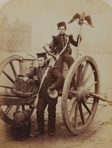 Trumpeters Gritten and Lang, Royal Artillery, 1856 (sépiová fotografie) od Robert Howlett