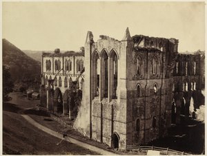Opatství Rievaulx, severní transept od Roger Fenton