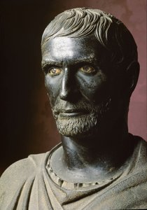 Busta Bruta (Bruto Capitolino) (Capitolin) - Bronzová plastika. 300 př. n. l., rozměr 79 cm – Řím, Musei Capitolini, Palazzo dei Conservatori, Sala dei Trionfi – Busta Luciuse Junia Bruta, známého jako Capitoline Brutus – Bronzová plastika od Roman