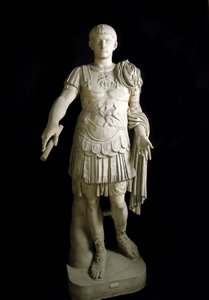 Caius Caesar Germanicus, římský císař (mramor) od Roman