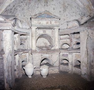 Columbarium - Hrob Pomponius Hylax od Roman