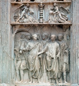 Závěsný od Roman