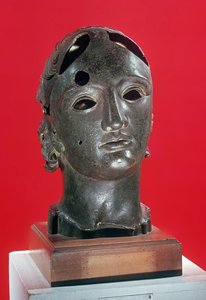 Apollónova hlava z Nimes, 1.-2. století (bronz)