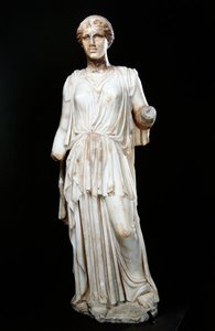 Kore (mramor) od Roman