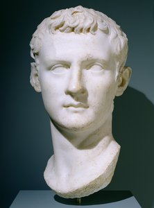 Portrét císaře Caliguly, 37-40 našeho letopočtu (mramor) od Roman