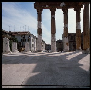 Římské umění: pohled na hlavní město (capitolium), 73 n. l., Brescia Itálie od Roman