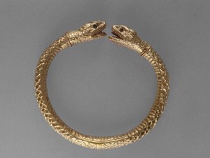 Hadí náramek, AD 1-100 (zlatý se zeleným skleněnýma očima) od Roman