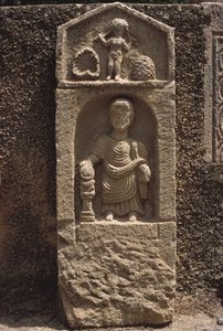 Stela, vrcholné císařské období (27 př. nl-395 n. l.) od Roman Imperial Period