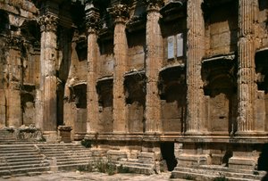 Bakchův chrám, detail, vrcholné císařské období (27 př. n. l.-395 n. l.) od Roman Imperial Period