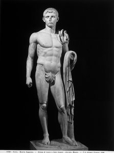 Mužský akt (Lucius nebo Caius Caesar) (mramor) od Roman Roman
