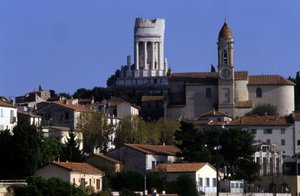 Trofej z Alp nebo Augustus, římský památník, Turbie, Menton. od Roman Roman