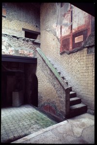 Pohled na casa del Bel Cortile, 5. století před naším letopočtem – 1. století našeho letopočtu od Roman Roman