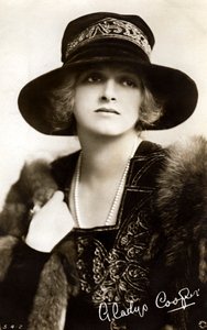 Gladys Cooper 1888-1971, anglická herečka, začátek 20. století. od Rotary Photo