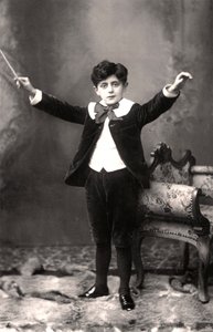 Max Darewski 1894-1929, anglický skladatel, dirigent a klavírista, počátek 20. století. od Rotary Photo