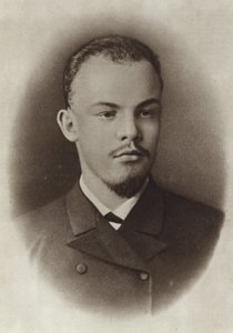 Lenin jako univerzitní student, Samara, 1890 od Russian Photographer