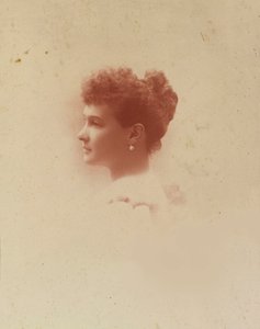Marie Pavlovna de Russie - velkovévodkyně Maria Pavlovna Ruska (1854-1920), anonym . Stříbrná želatinová fotografie od Russian Photographer